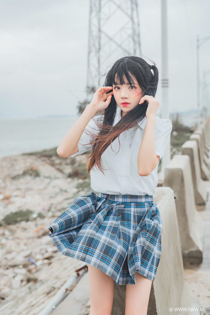 萝莉风COS 桜桃喵 – 耳畔的风-像素点