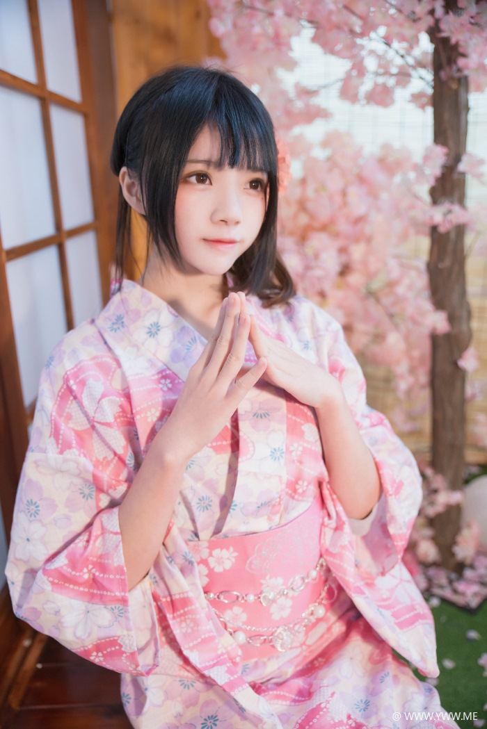 萝莉风COS 桜桃喵 – 双人本-像素点
