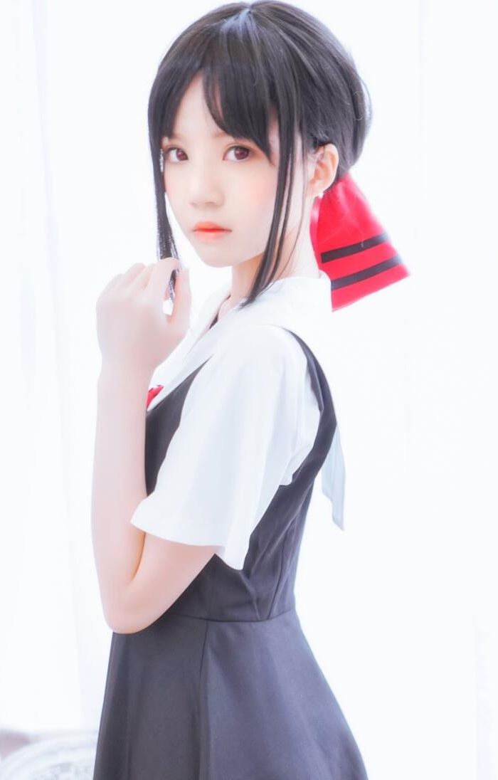 萝莉风COS 桜桃喵 – 四宫辉夜