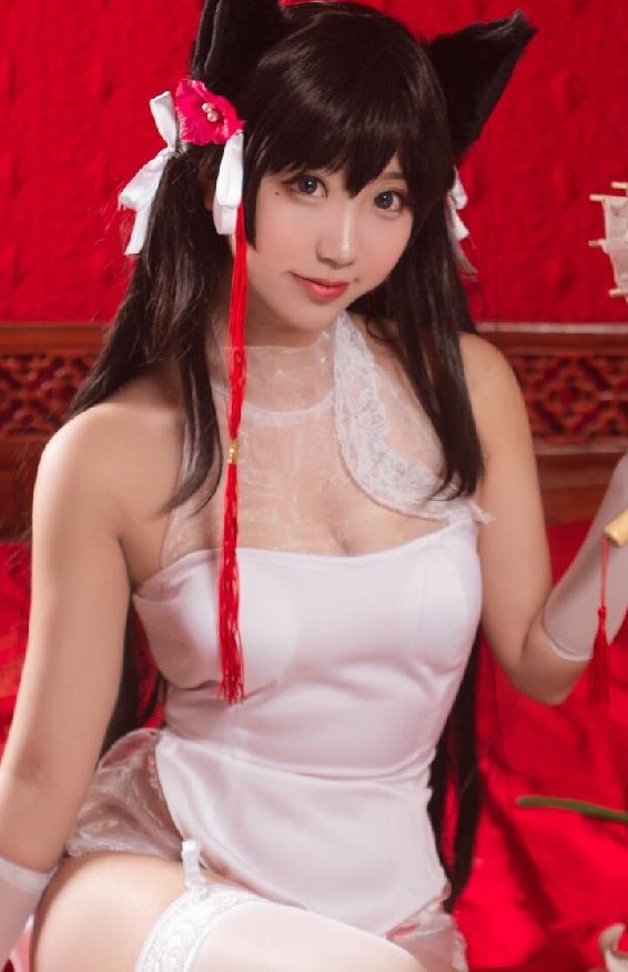微博红人Coser@黑川 獒犬旗袍