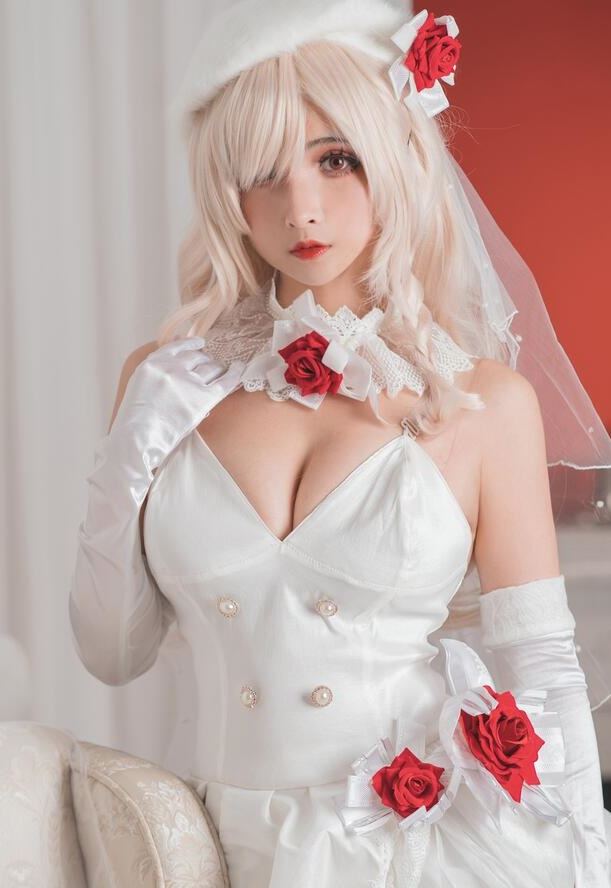知名动漫Coser@rioko凉凉子 G36c花嫁