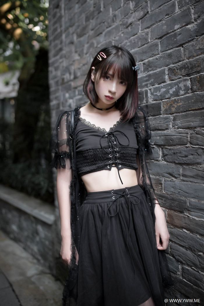 COS美女 疯猫ss – 街拍 散图-像素点