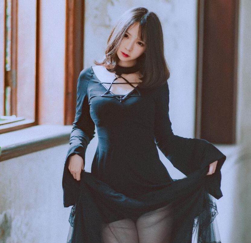 COS美女 疯猫ss – 沙面 散图