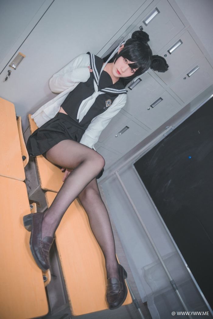 知名COS小姐姐@铁板烧鬼舞w – 爱宕JK-像素点