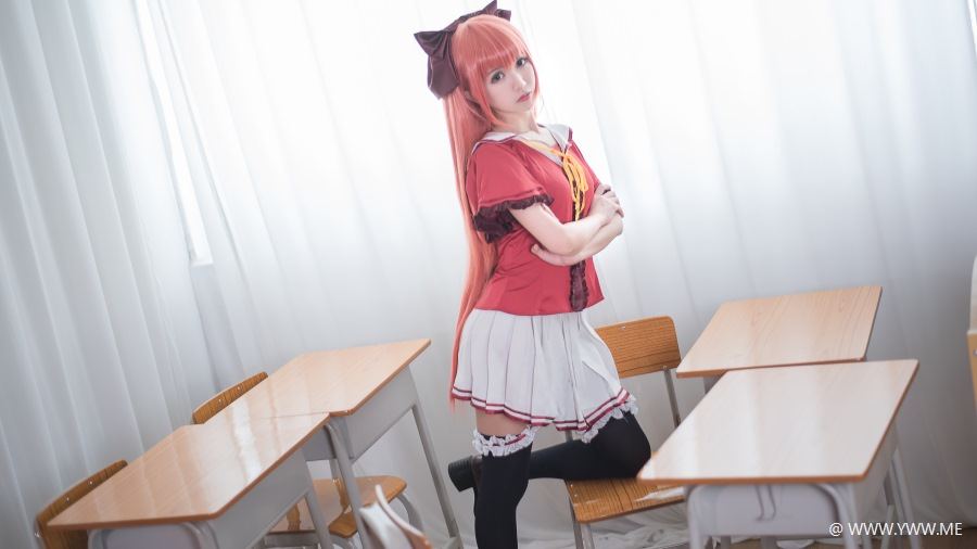 超人气Coser鳗鱼霏儿 – 红发魔女-像素点