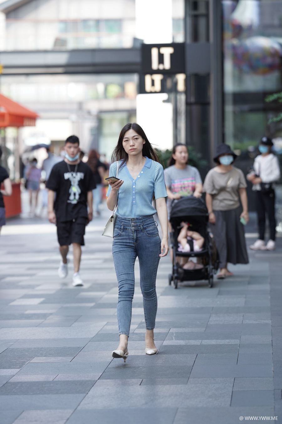 凯恩公爵作品 紧身牛仔裤 彰显好身材 写真-像素点