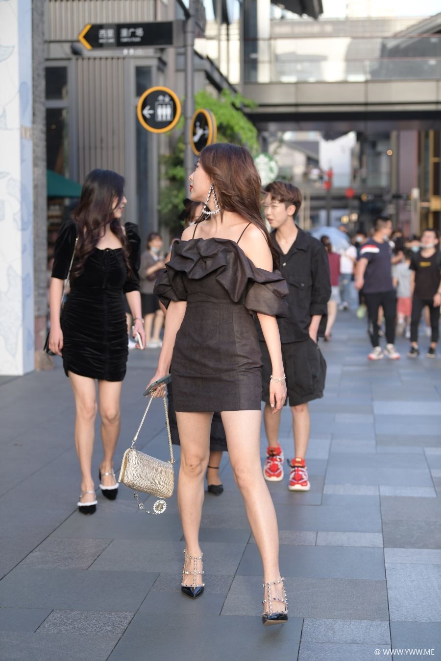 视觉冲击作品 靓丽的美腿高跟美女 写真-像素点