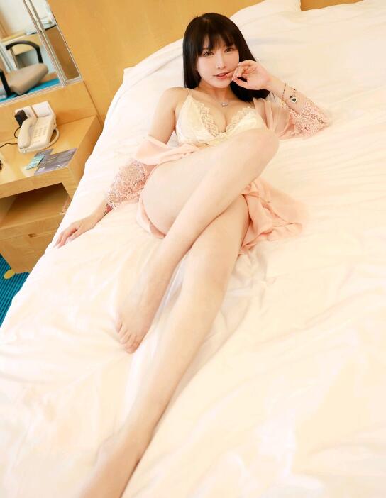 [MFStar模范学院] 2021.05.08 VOL.493 玉兔miki 镂空 美胸