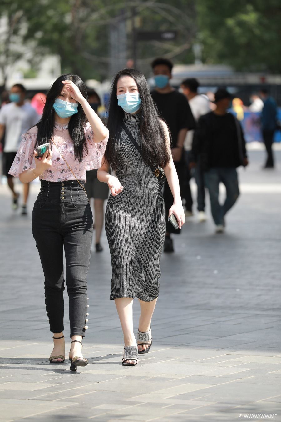 四九城嘎子街拍作品 – 性感包臀裙美妇 写真-像素点