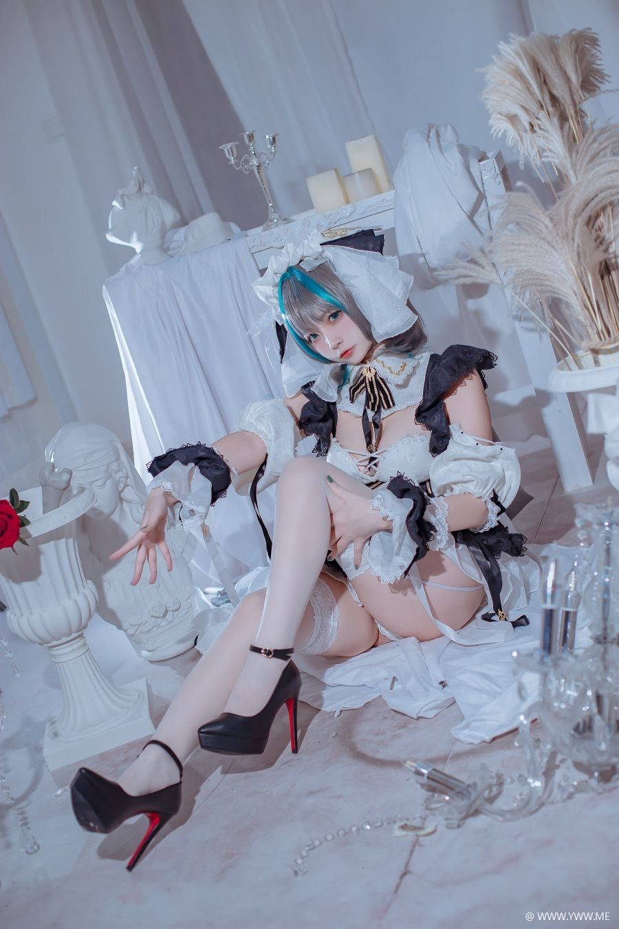 COS主播小姐姐@二佐Nisa 碧蓝航线 柴郡-像素点