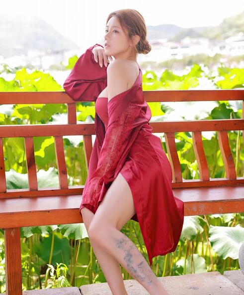 [XiuRen秀人网] 2021.08.27 No.3862 夏西CiCi 古风外拍