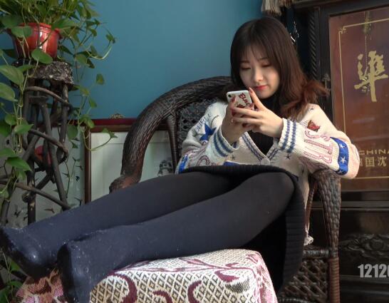 [K&M] 超级美女彤彤原味脏黑丝