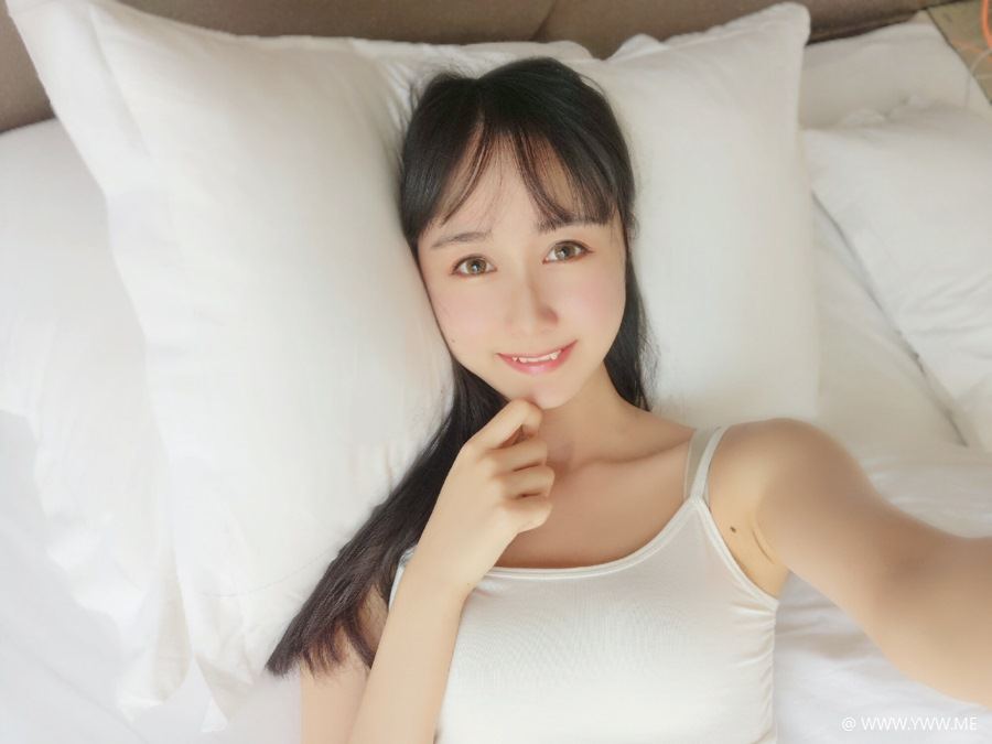萌系小姐姐木绵绵OwO – 白色背心 cos-像素点