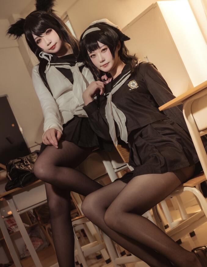 贞子蜜桃 – 碧蓝航线 爱宕高雄制服