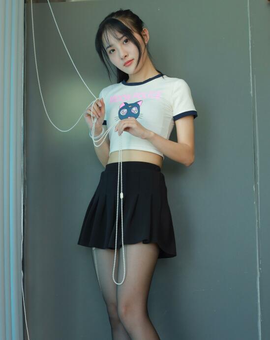 [IESS异思趣向] 2022.09.28 丝享家 1221 婉萍《葡萄成熟时》