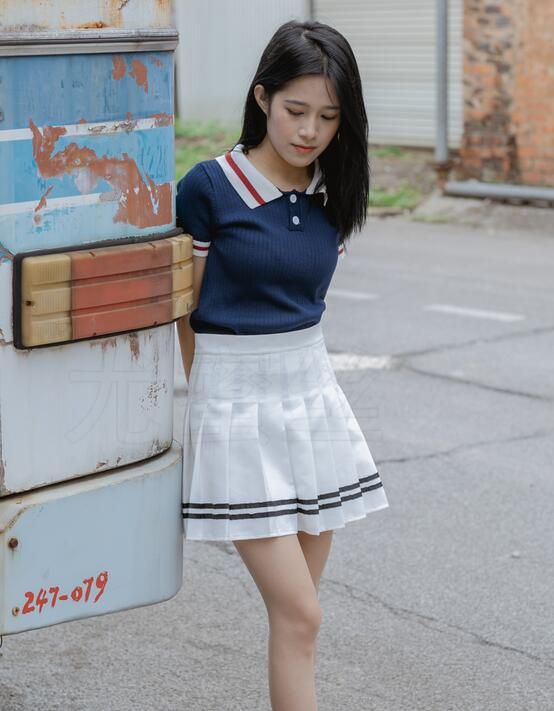 尤蜜思 NO.048 穿搭写真