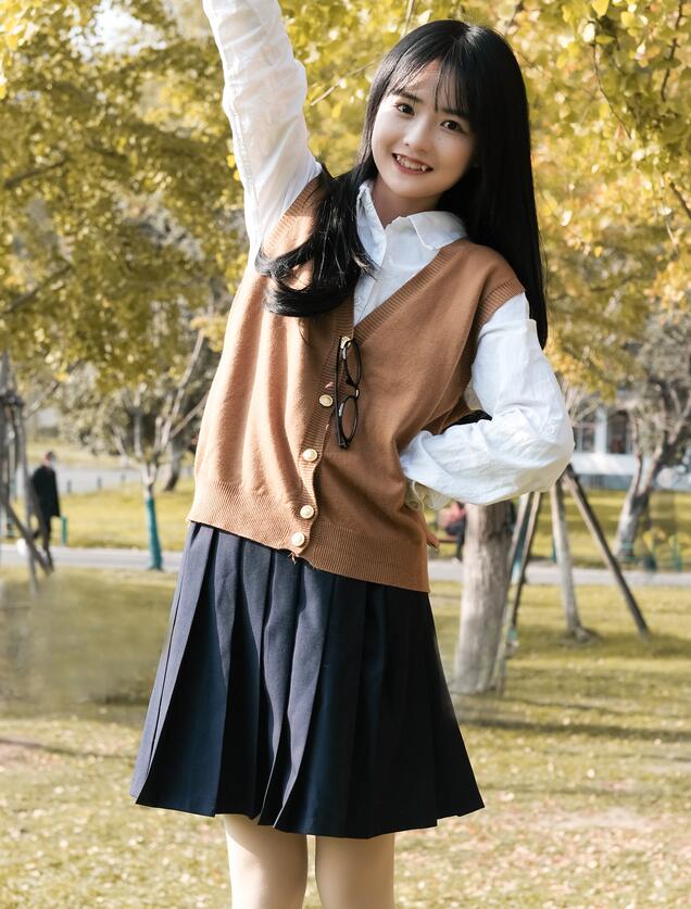 [YWW.ME] 2023.01.12 秋游进行时 小怡妹妹cute