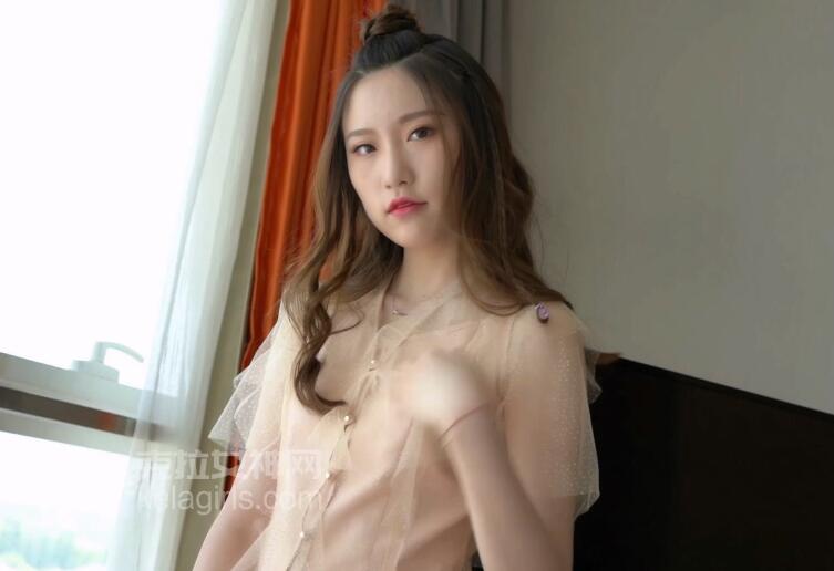 [KeLaGirls克拉女神] 2020.08.30《轻妆软扮》芊芊 视频