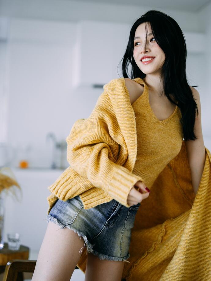 [YWW.ME] 2023.03.15 少女的午后 小惠