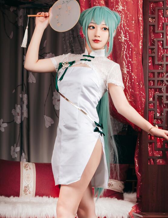 [YWW.ME] 2023.04.29 初音旗袍 桃墨公子x