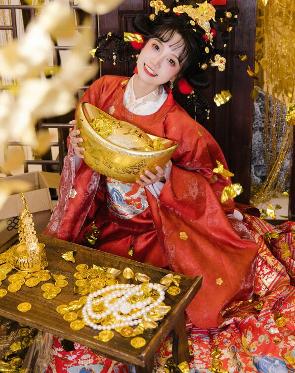 [YWW.ME] 2023.12.19 小财神 小羊崽吃了吗