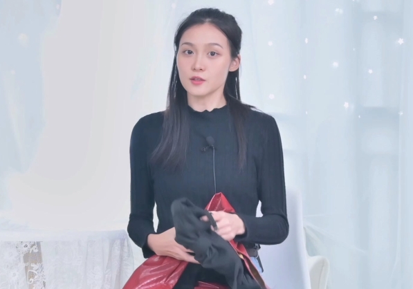 [SSA丝社] 评测 NO.091 君君 又买了三条平价吊带裙子，不务正业系列穿搭体验